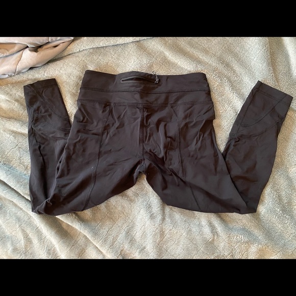Lululemon Run Inspire Crops - Picture 2 of 2